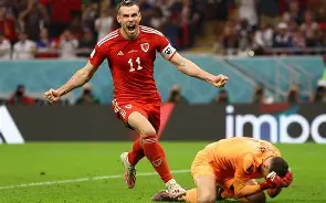 包含贝尔纳多席尔瓦球门处造杀机的词条