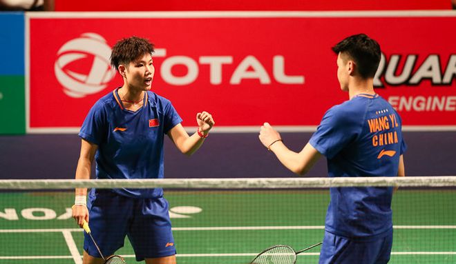 日本队完胜印尼队，黄鸭组合关键制胜的简单介绍