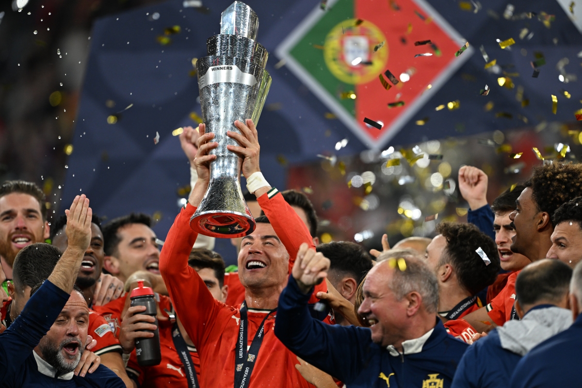 瑞士逆转里昂，卡塞米罗点燃赛场的简单介绍