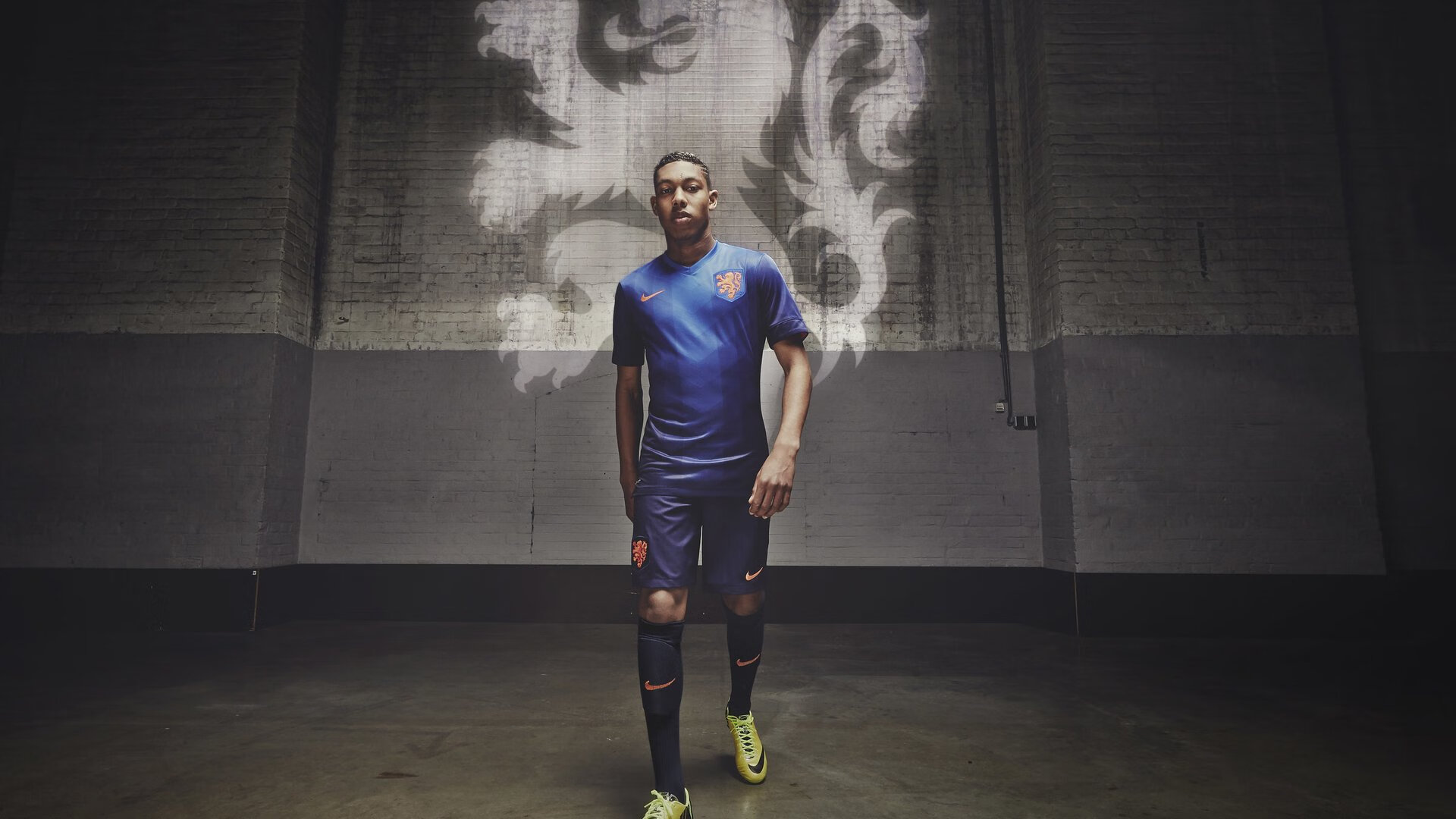 欧冠决赛焦点战，阿森纳如何带走尼日利亚的足球梦想