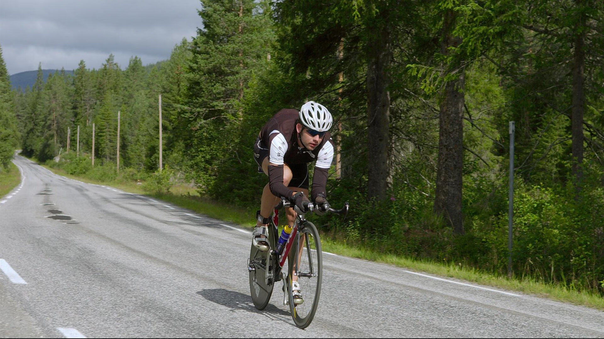 从明尼苏达到马德里，戈贝尔的双重征服—森林狼撕裂奇才，西甲德比见证法国巨塔的统治